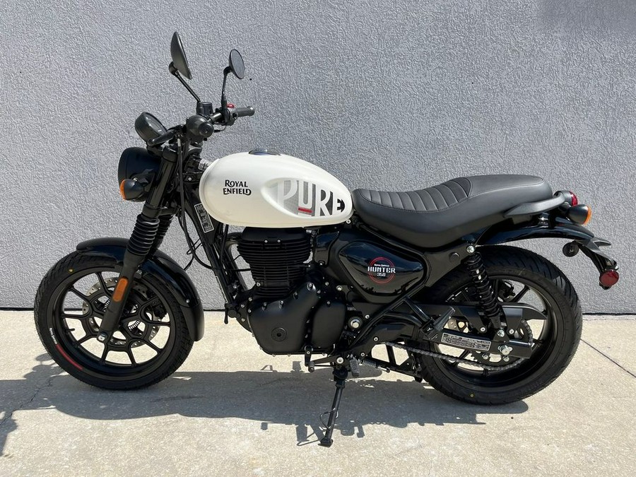 2023 Royal Enfield Hunter 350 Dapper White