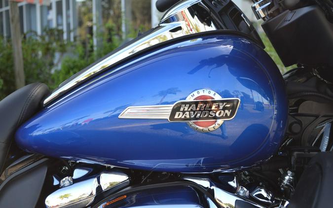 2024 Harley-Davidson Tri Glide Ultra Blue Burst - FLHTCUTG