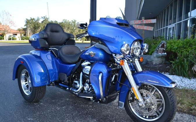 2024 Harley-Davidson Tri Glide Ultra Blue Burst - FLHTCUTG