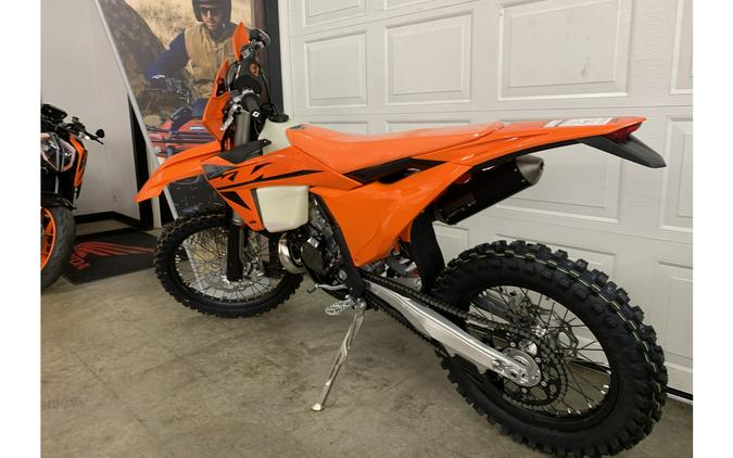 2025 KTM 150 XC-W