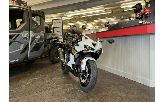 2026 Kawasaki NINJA® ZX™-6R ABS