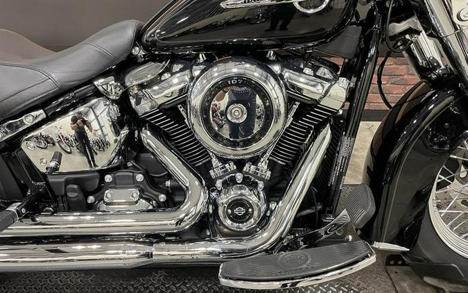 2020 Harley-Davidson® FLHC - Softail® Heritage Classic