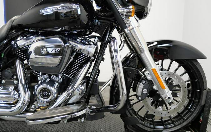 2021 Harley-Davidson® FLHX - Street Glide®