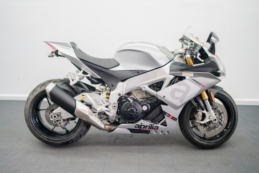 2016 Aprilia RSV4 RR