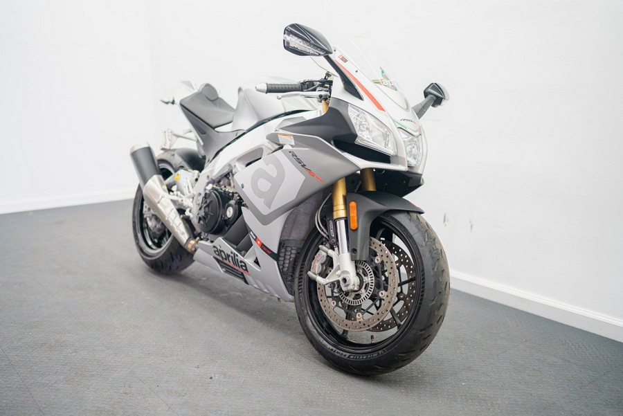 2016 Aprilia RSV4 RR