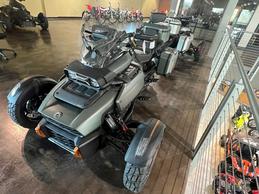 2025 Can-Am Canyon? Redrock