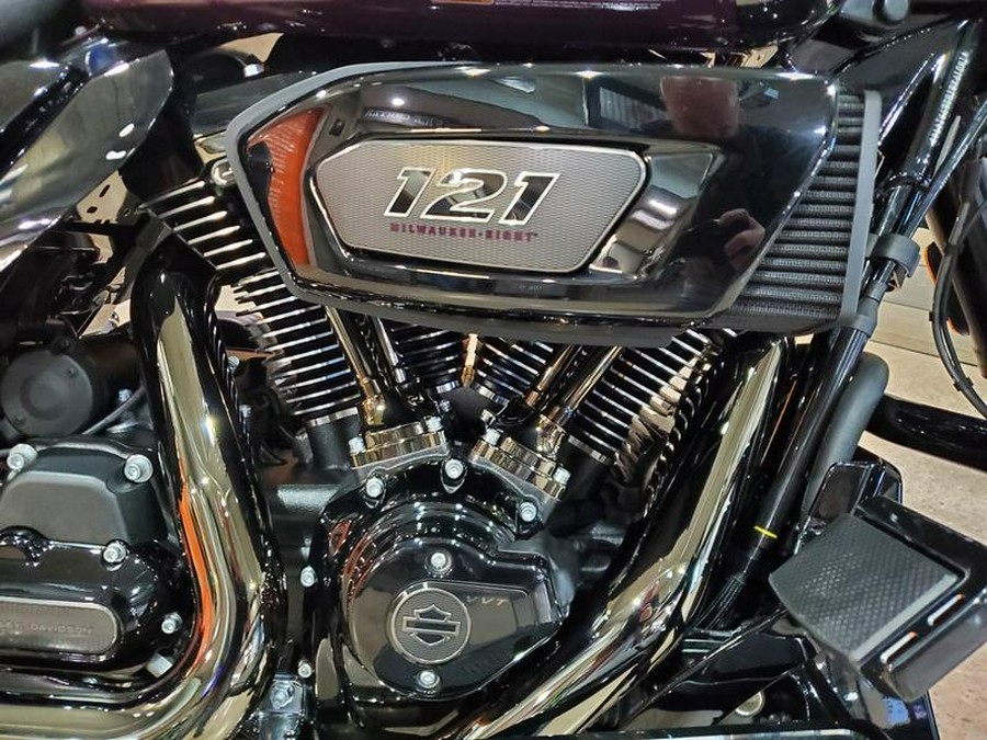 2025 Harley-Davidson® FLHXSE - CVO™ Street Glide®