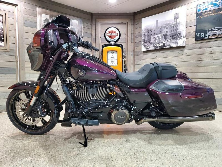 2025 Harley-Davidson® FLHXSE - CVO™ Street Glide®