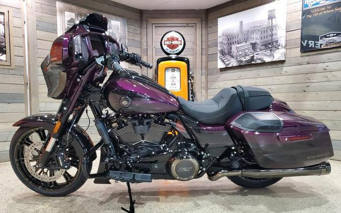 2025 Harley-Davidson® FLHXSE - CVO™ Street Glide®