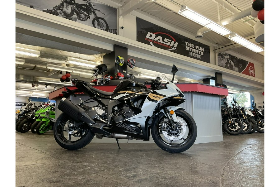 2026 Kawasaki NINJA® ZX™-6R ABS