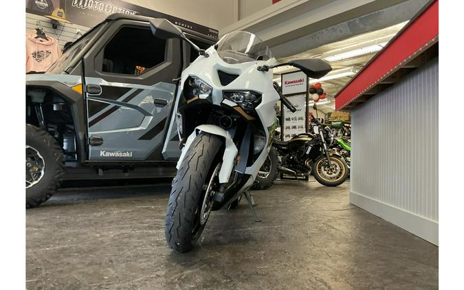 2026 Kawasaki NINJA® ZX™-6R ABS