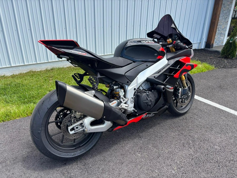 2022 Aprilia RSV4