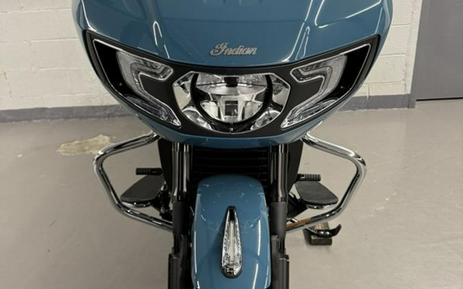 2026 Indian Challenger Limited 112 W/ Powerband