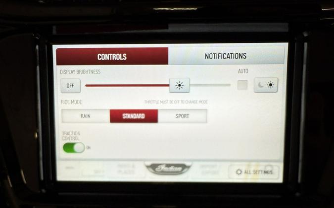 2026 Indian Challenger Limited 112 W/ Powerband