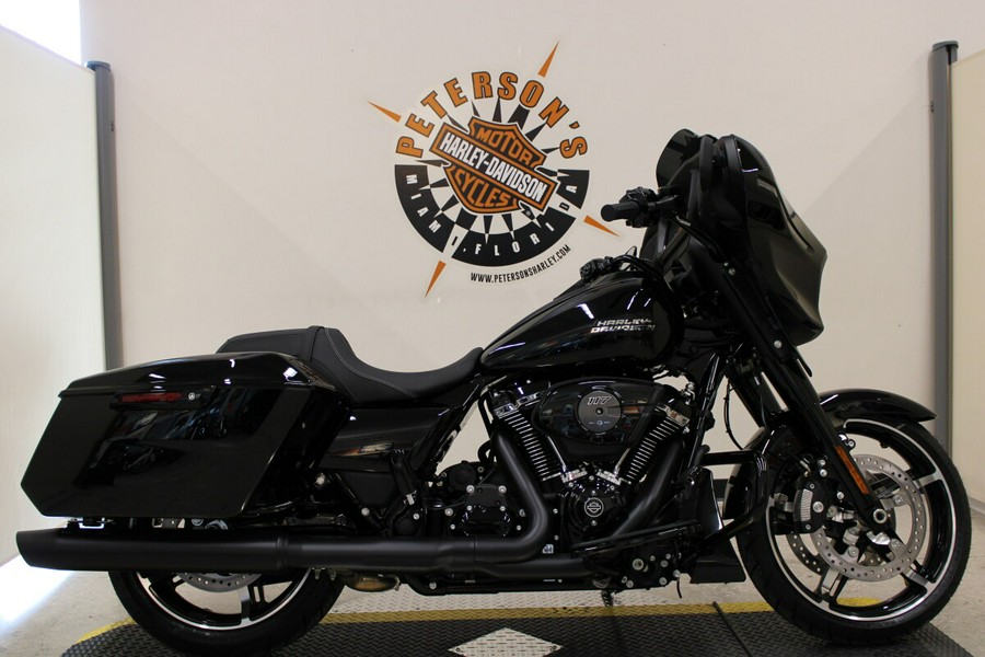 2024 FLHX Street Glide - In Vivid Black