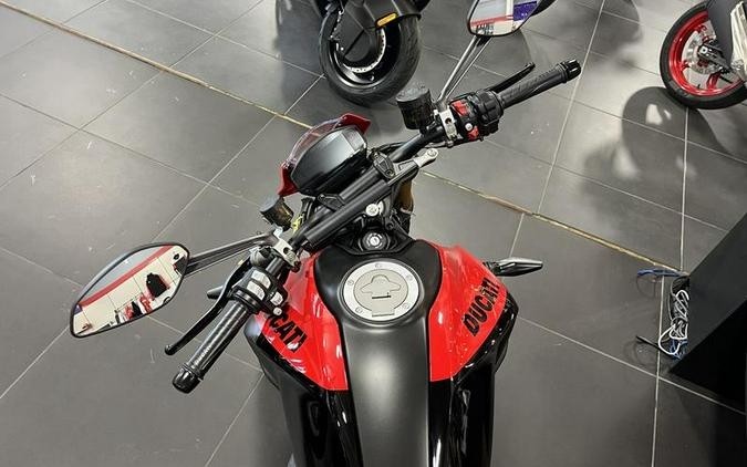 2025 Ducati Monster SP