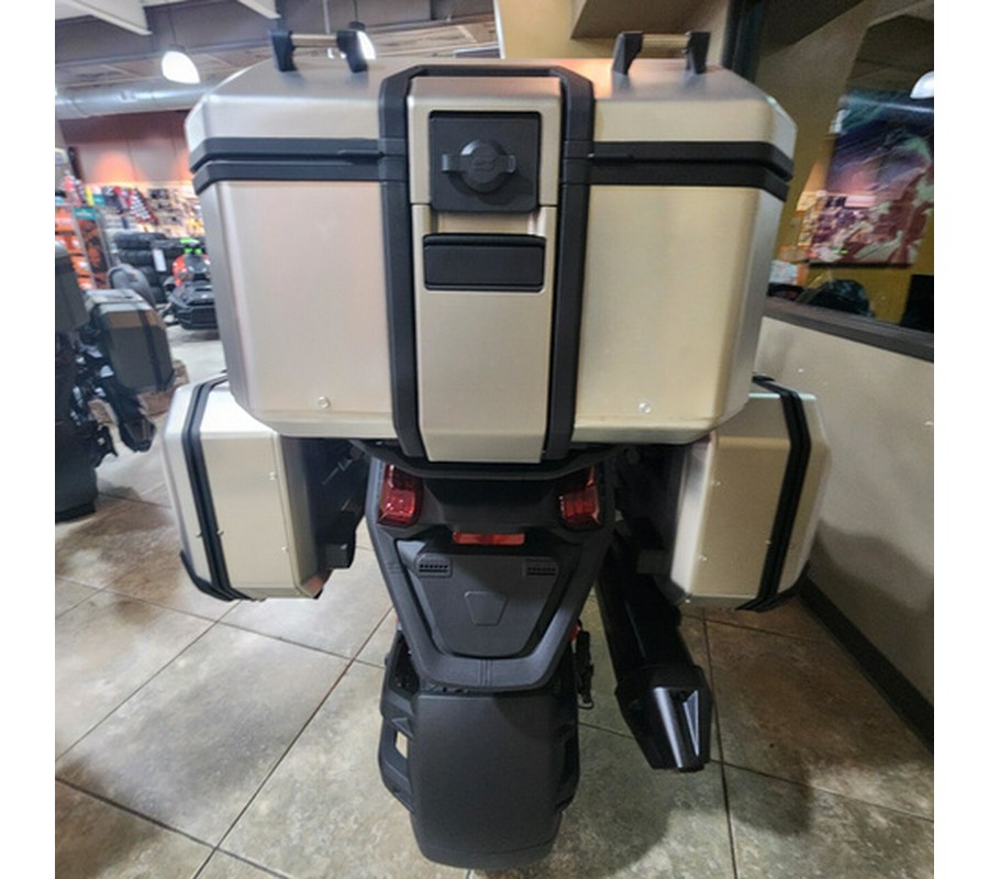 2025 Can-Am Canyon? XT