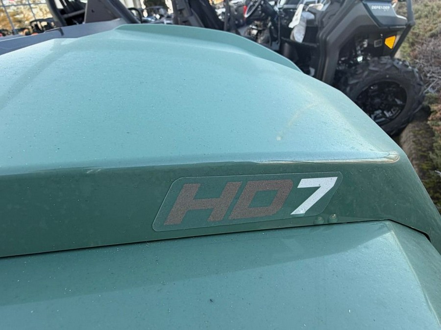 2025 Can-Am® Defender MAX HD7