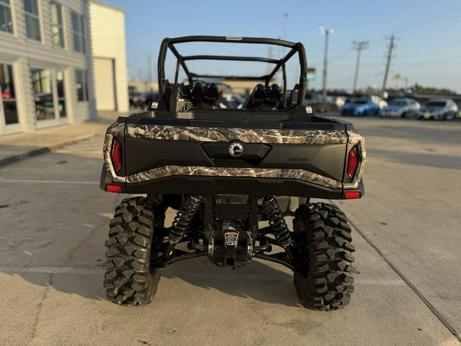 2026 Can-Am® Commander MAX X mr 1000R Wildland Camo
