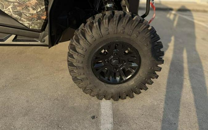 2026 Can-Am® Commander MAX X mr 1000R Wildland Camo