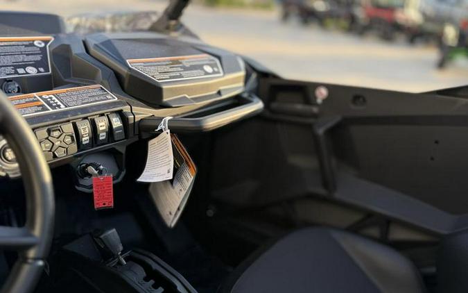 2026 Can-Am® Commander MAX X mr 1000R Wildland Camo