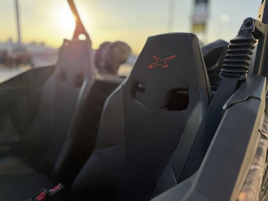 2026 Can-Am® Commander MAX X mr 1000R Wildland Camo