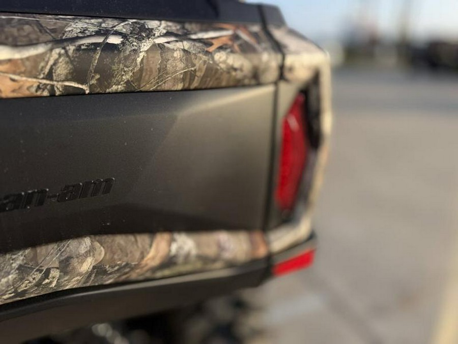 2026 Can-Am® Commander MAX X mr 1000R Wildland Camo