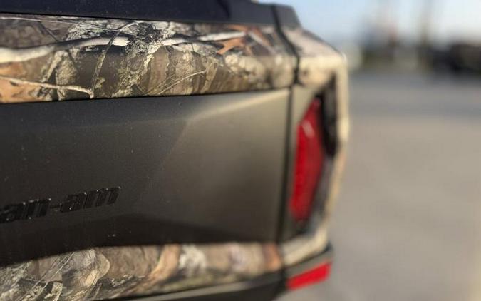 2026 Can-Am® Commander MAX X mr 1000R Wildland Camo