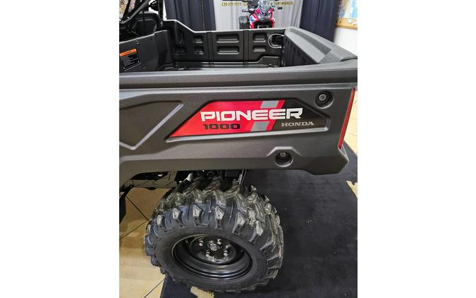 2025 Honda PIONEER 1000 Base