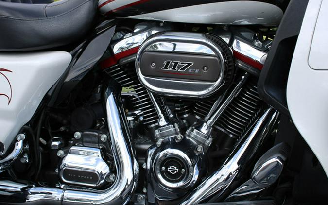 2020 Harley-Davidson FLHTCUTGSE - CVO Tri Glide