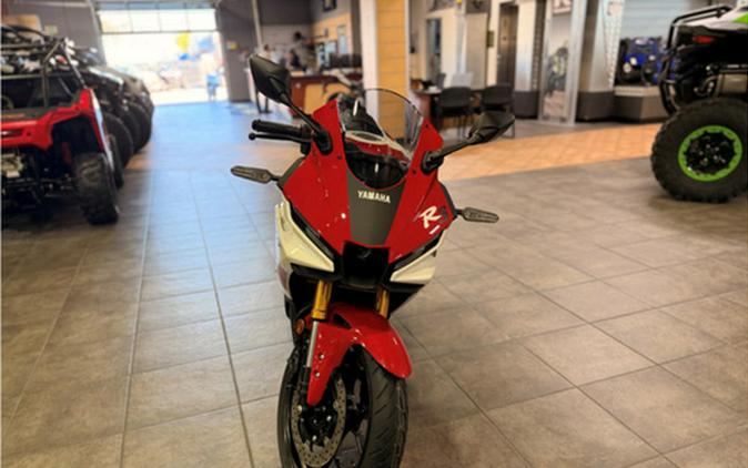 2026 Yamaha YZF-R3 70th Anniversary Edition