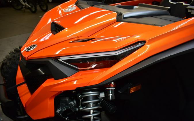 2026 ZFORCE Z10-4 - CFMOTO
