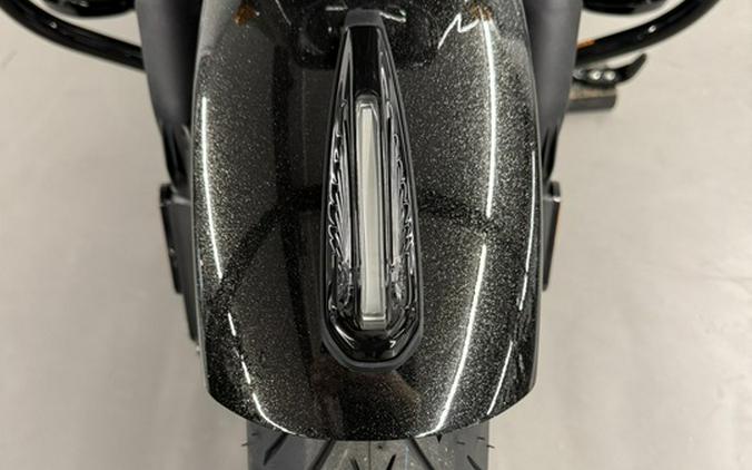 2026 Indian Chieftain PowerPlus 112 Dark Horse w/ PowerBand