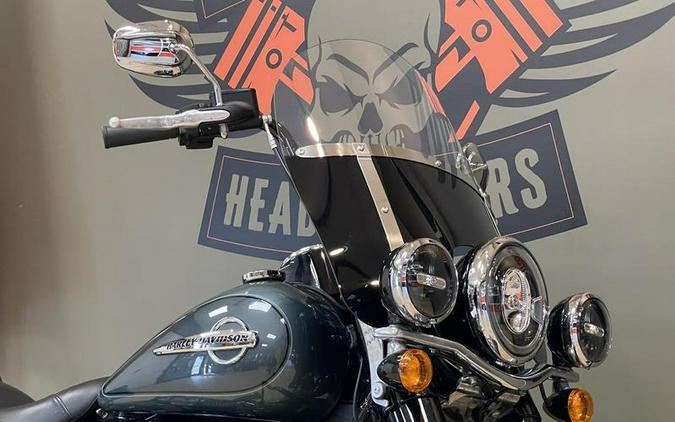 2020 Harley-Davidson® FLHCS - Heritage Classic 114