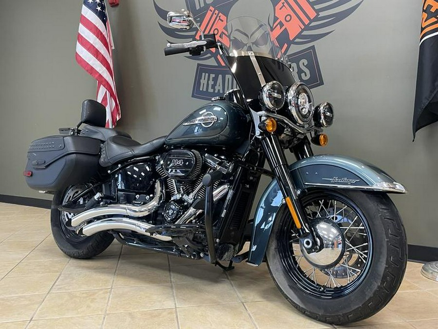 2020 Harley-Davidson® FLHCS - Heritage Classic 114