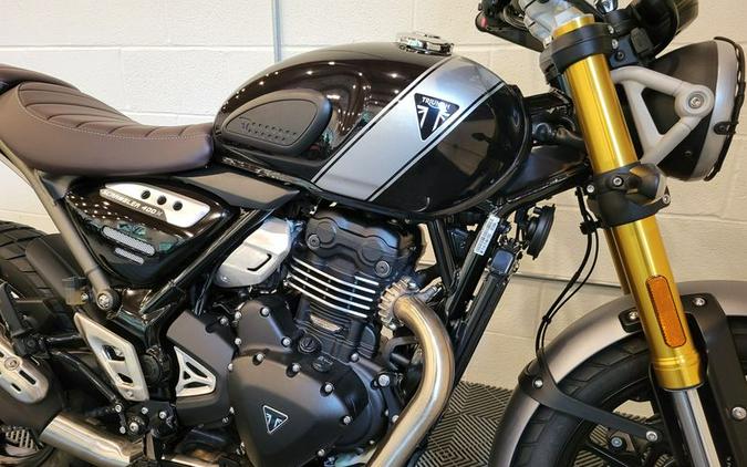 new 2024 Triumph Scrambler 400 X