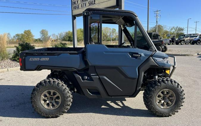 2025 Can-Am Defender Limited HD10