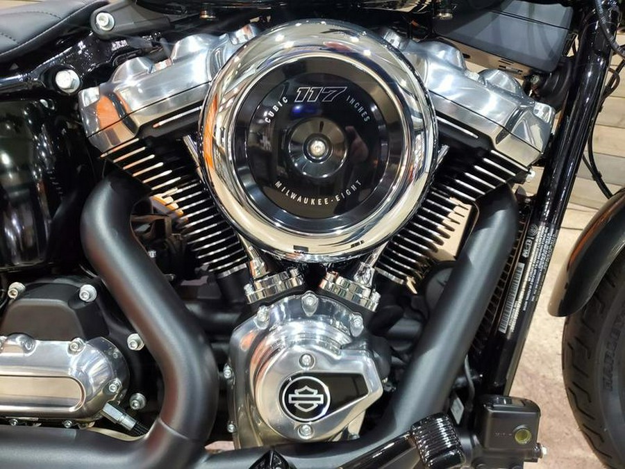 2025 Harley-Davidson® FXBB - Street Bob®