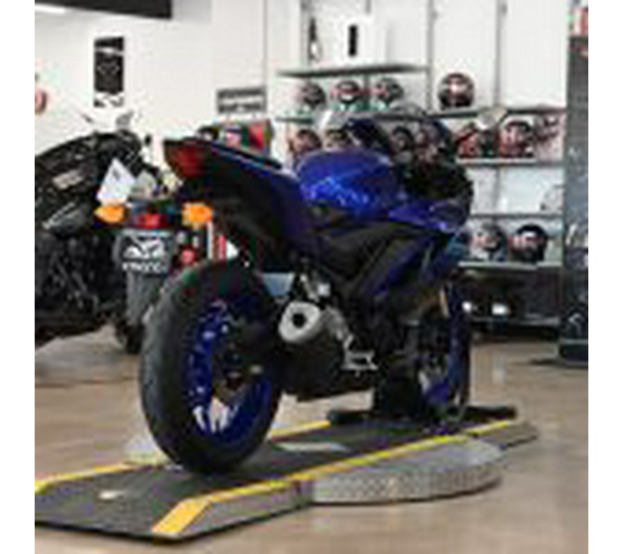 2024 Yamaha R3