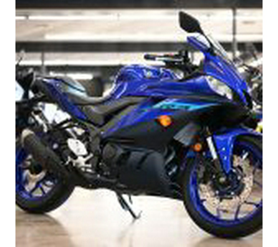 2024 Yamaha R3