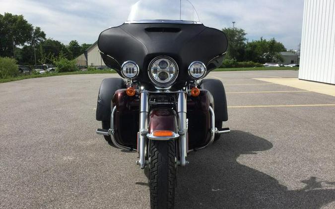 2018 Harley-Davidson® FLHTCUTG - Tri Glide® Ultra