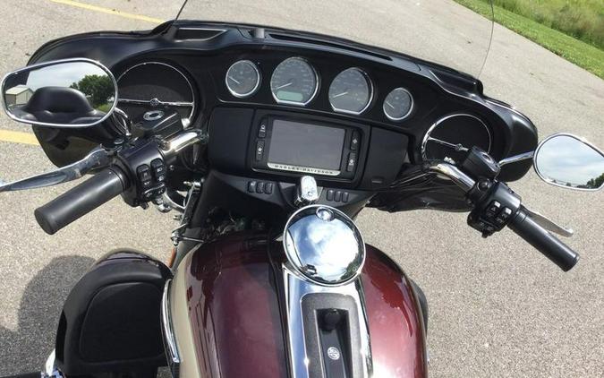 2018 Harley-Davidson® FLHTCUTG - Tri Glide® Ultra