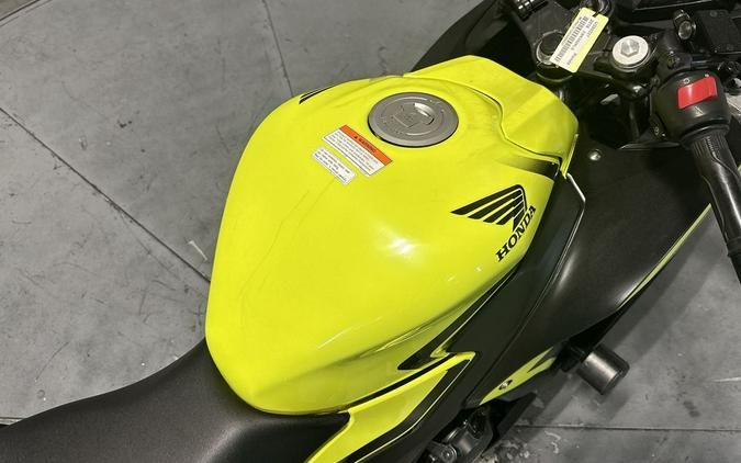 2016 Honda CBR® 300R