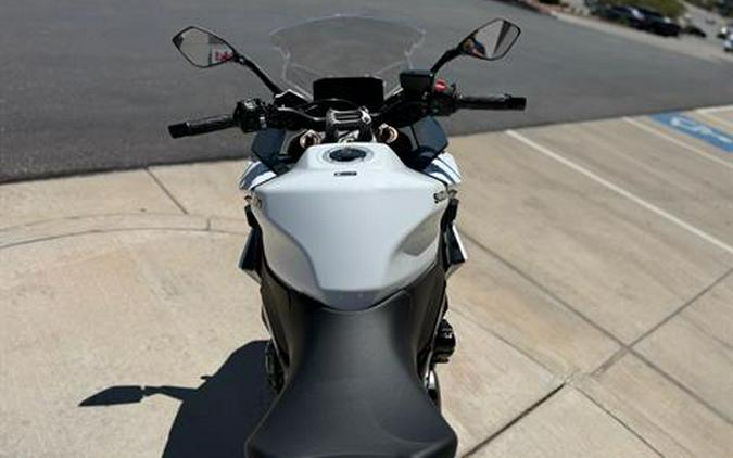 2026 Suzuki GSX-S1000GT+