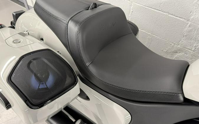 2026 Indian CHALLENGER DARK HORSE 112 w/ PowerBand