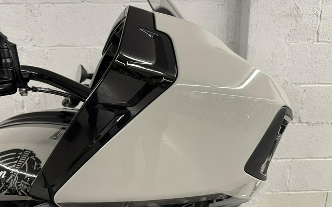 2026 Indian CHALLENGER DARK HORSE 112 w/ PowerBand