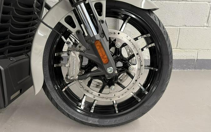 2026 Indian CHALLENGER DARK HORSE 112 w/ PowerBand