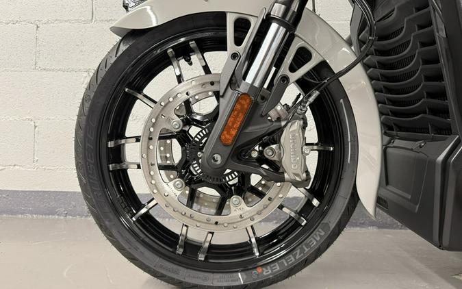 2026 Indian CHALLENGER DARK HORSE 112 w/ PowerBand