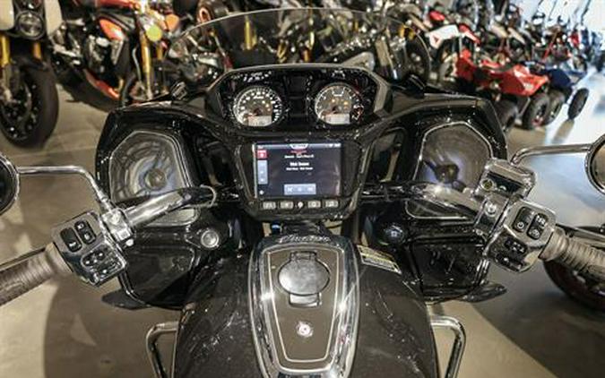 2024 Indian Motorcycle Challenger® Limited with PowerBand Audio Package