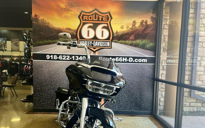 2017 Harley-Davidson Road Glide Special Vivid Black